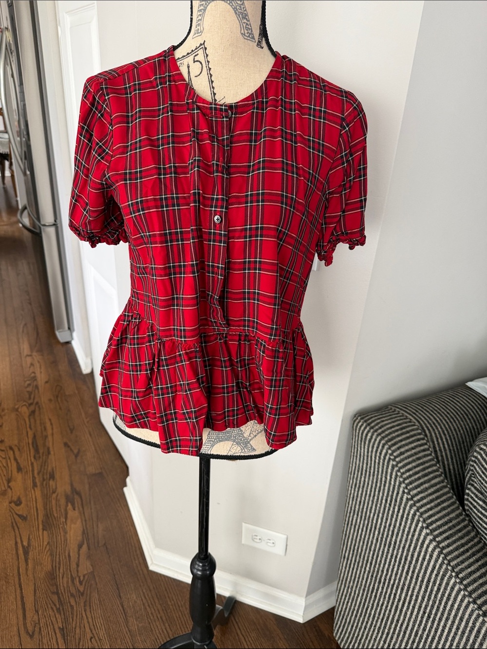 Madewell Studio Ruffle-Hem Top in Clanton Plaid Women’s Size Small